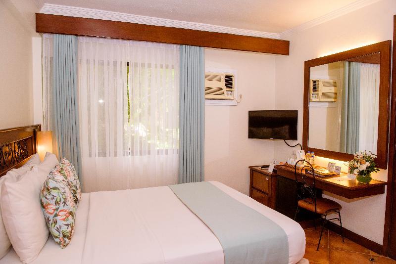 Montebello Villa Hotel Cebu Extérieur photo